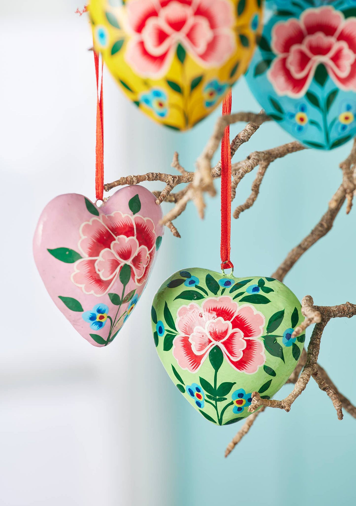 Chrysanthemum Hand Painted Heart Decoration